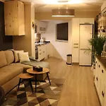 Laukamao Da Rocha 波尔蒂芒